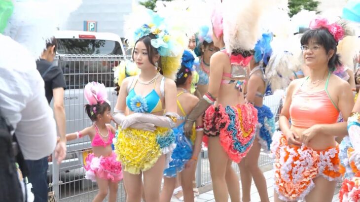 うら若い！脚出し！　神戸まつり2023  のサンバチーム　Kobe Samba  Carnival  2023